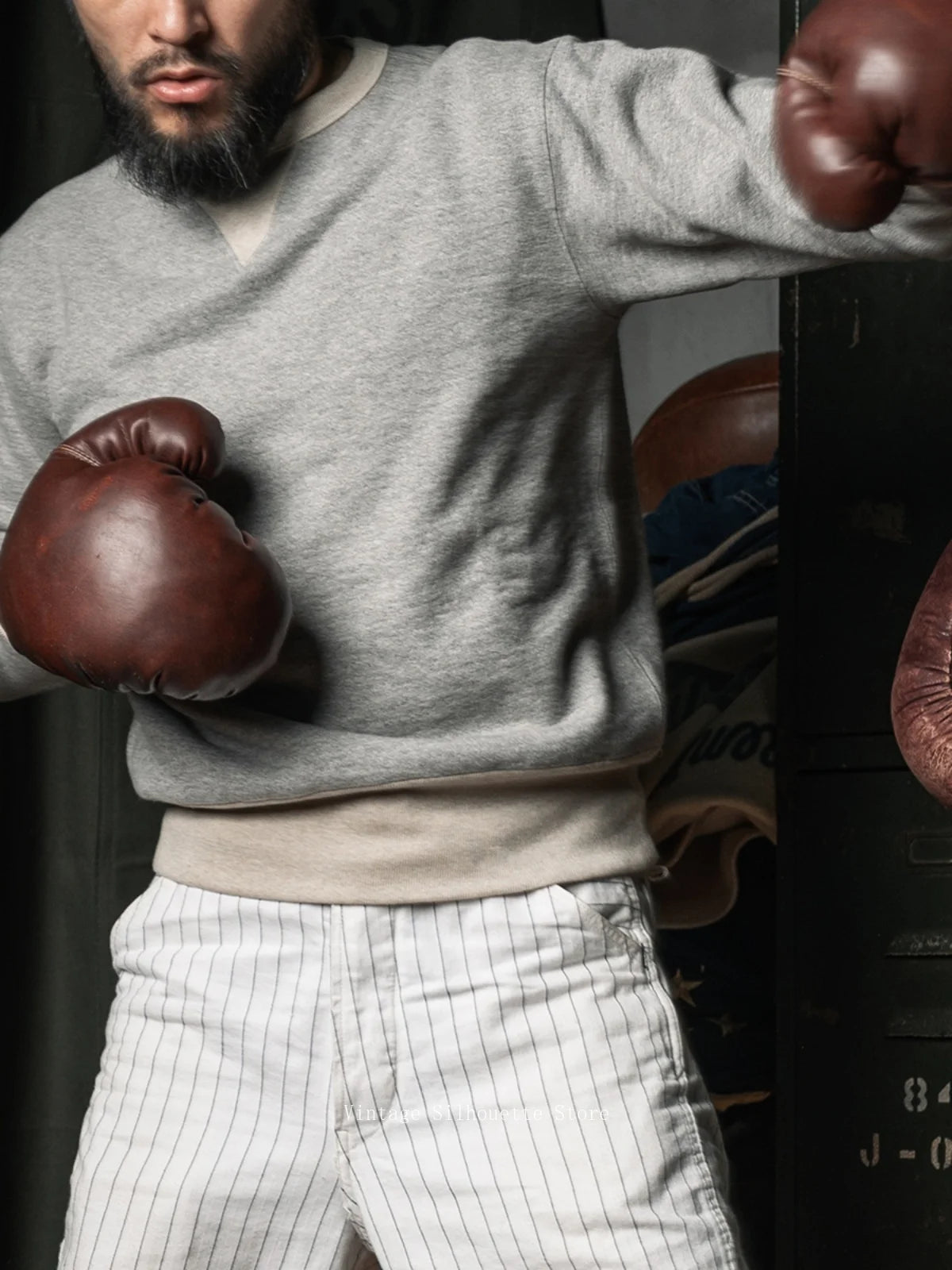 Double V Heavyweight Sweatshirt