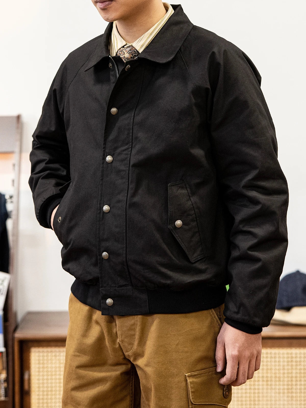 Turn Down Collar Windbreaker