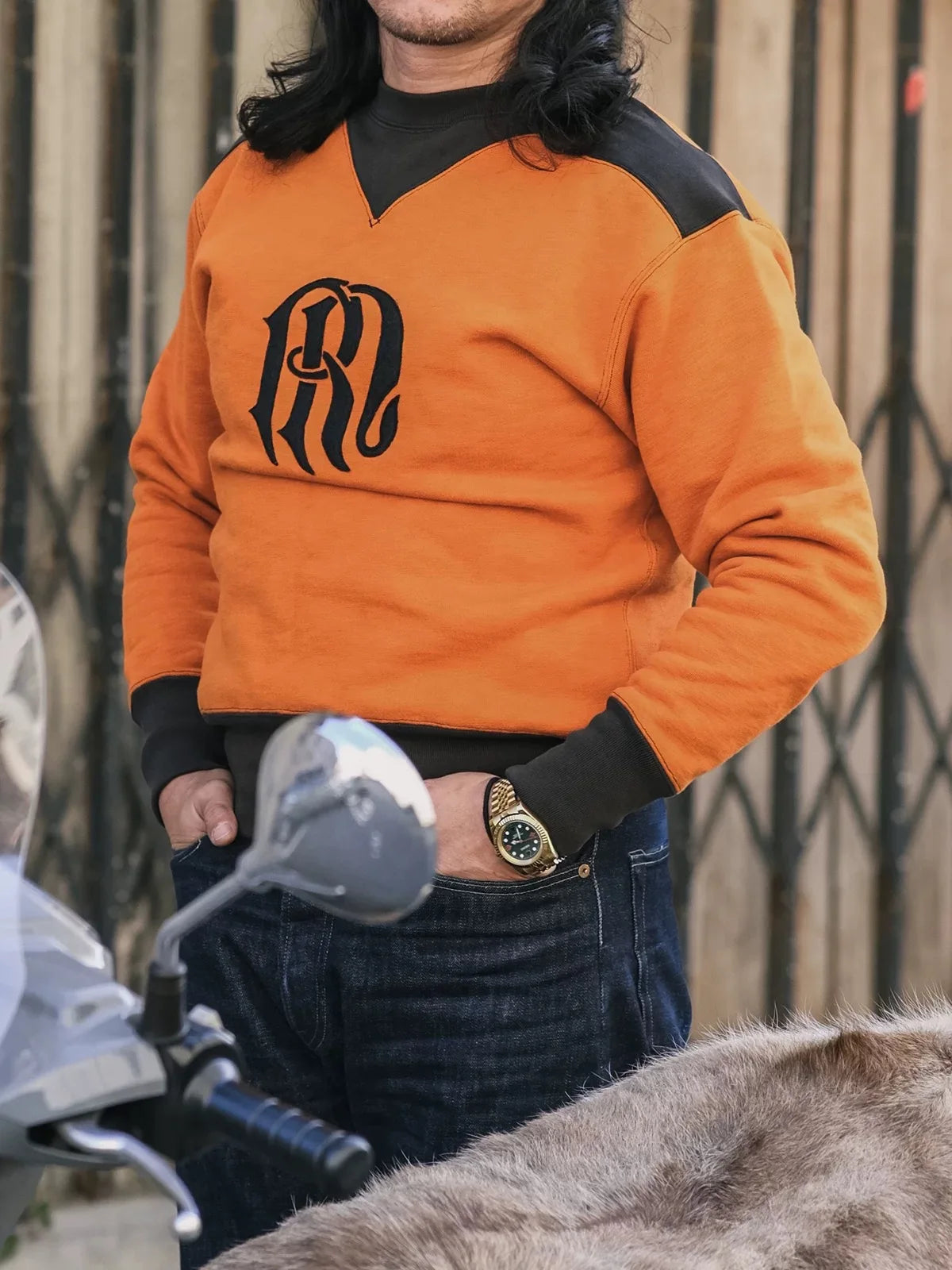 Two Tone V Insert Sweatshirt