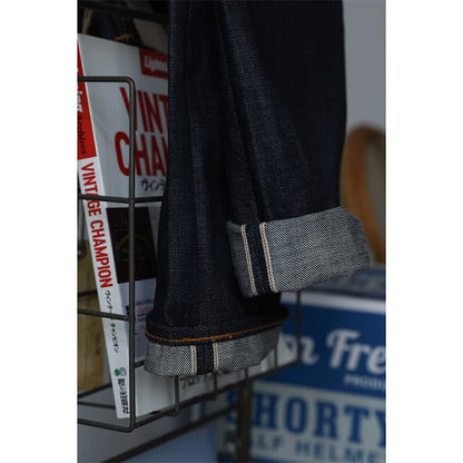 Back Pocket Straight Jeans